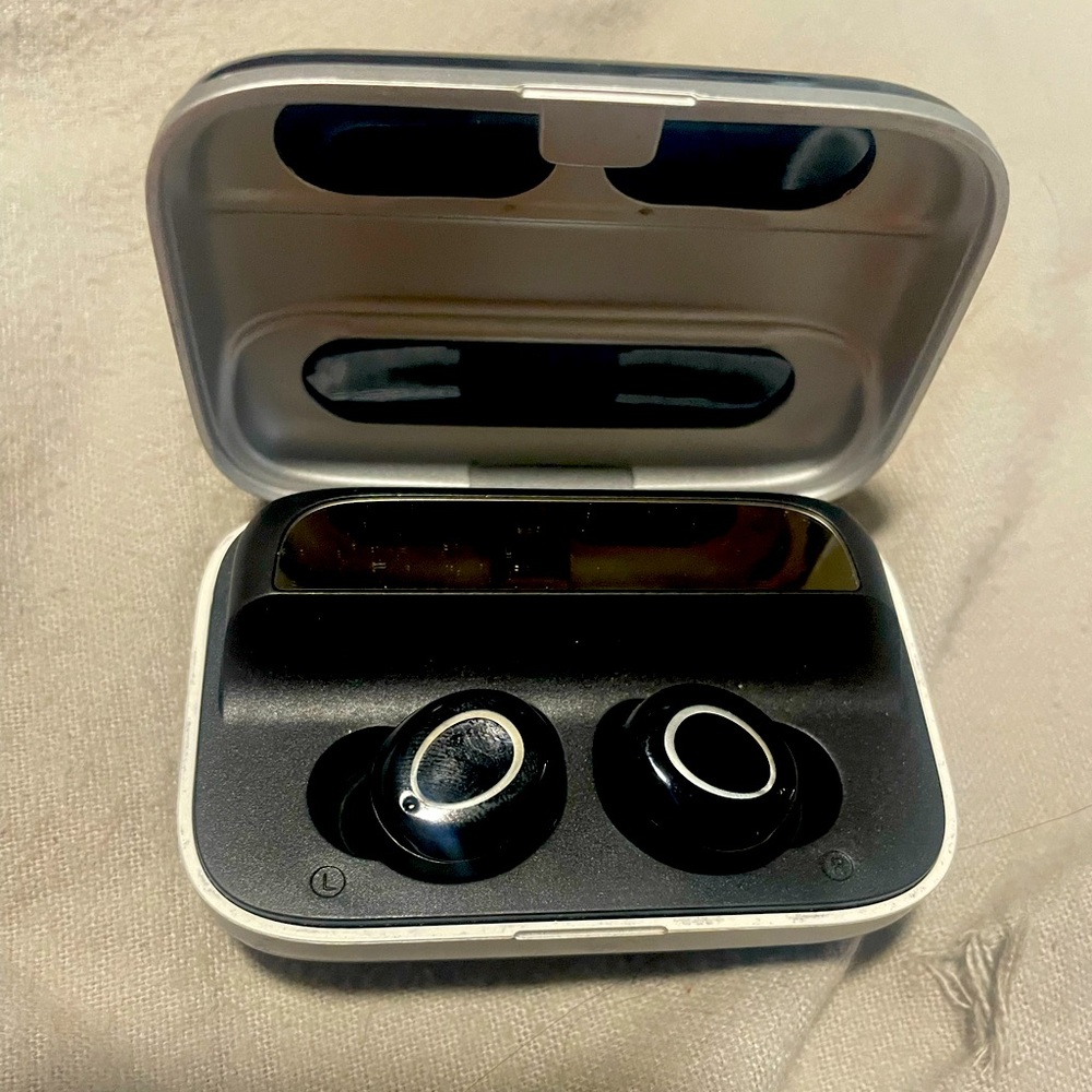 Wireless Earbuds!